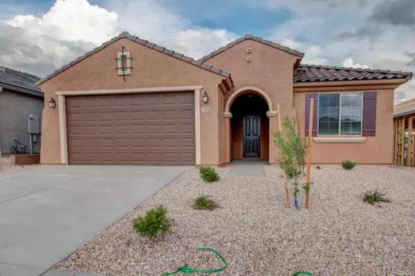 12014 N Raphael Way, Tucson, AZ 85742