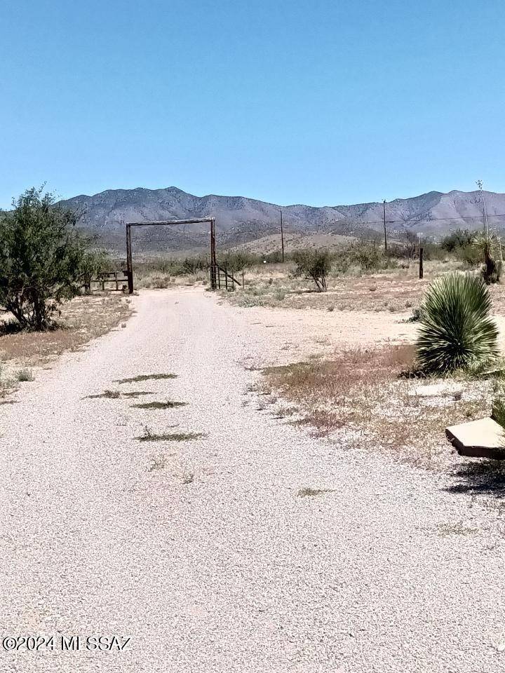 Willcox, AZ 85643,6325 S Bascom Trail