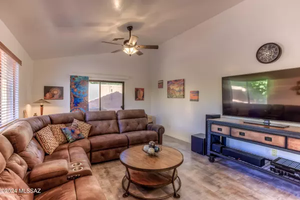 Green Valley, AZ 85614,2453 N Camino Reloj