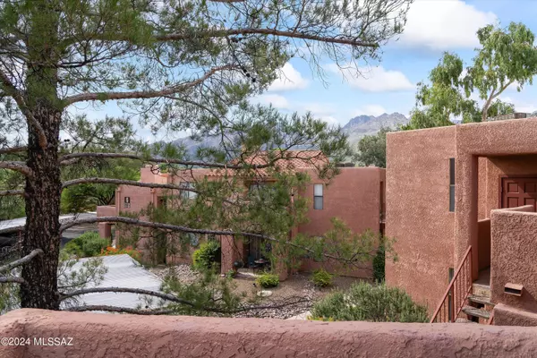 Tucson, AZ 85750,5051 N Sabino Canyon Road #2137