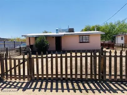 2545 N Flanwill Boulevard, Tucson, AZ 85716