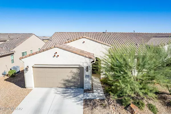 1429 E Basalt Drive, Green Valley, AZ 85614