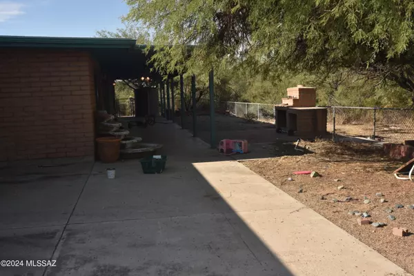 Tucson, AZ 85749,12521 E Calle Tatita