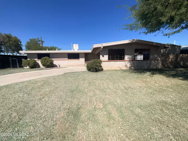 8837 E 29Th Street, Tucson, AZ 85710