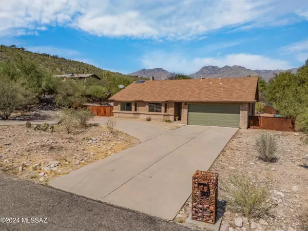 7221 E Cripple Creek Drive, Tucson, AZ 85750