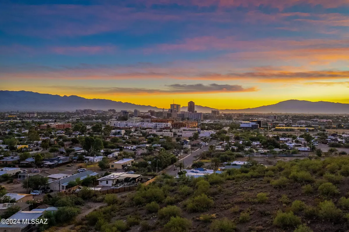 Tucson, AZ 85745,38 S Panorama Circle #72