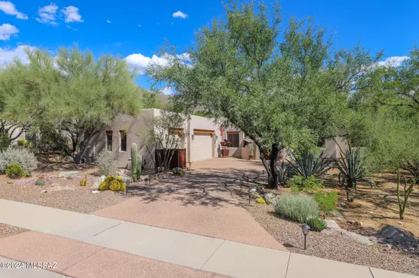 Tucson, AZ 85749,5296 N Sabino Hills Drive