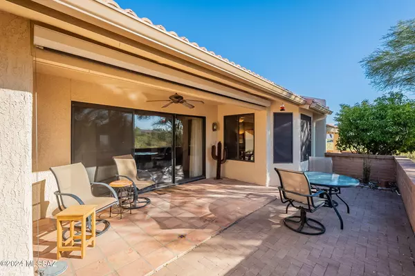 Oro Valley, AZ 85755,13999 N Green Tree Drive