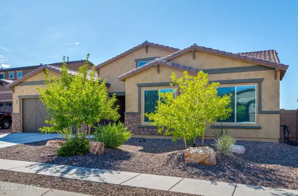 994 E Silver Ray Drive, Oro Valley, AZ 85737