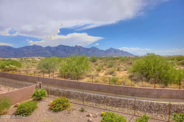 Oro Valley, AZ 85755,210 E Ancient Pueblo Lane