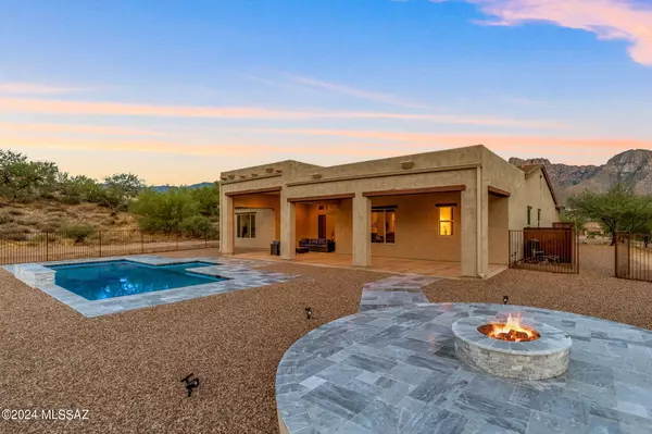 Oro Valley, AZ 85737,11465 N Village Canyon Place