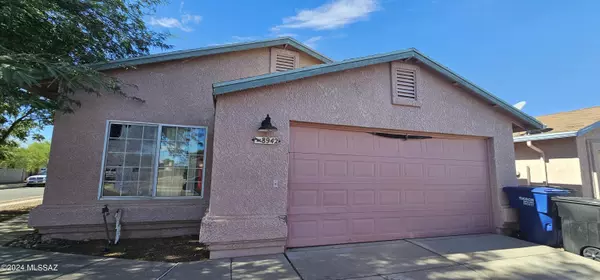 8942 E Alderpoint Way, Tucson, AZ 85730