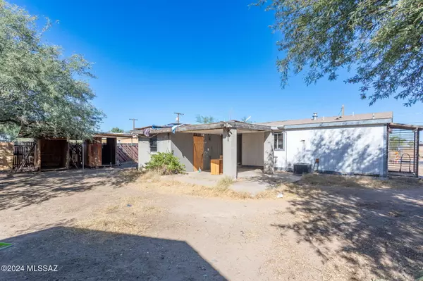 Tucson, AZ 85745,865 W Green Street