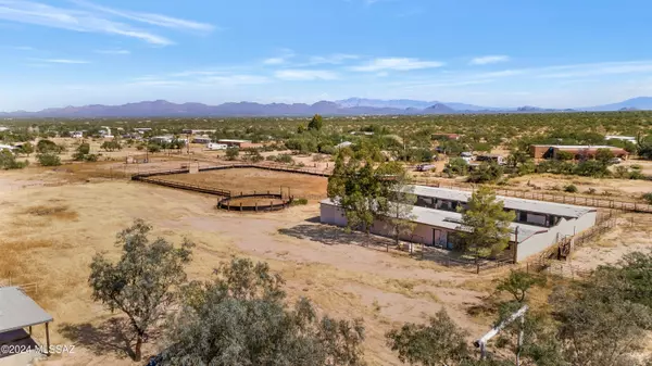 13530 W State Road, Tucson, AZ 85736