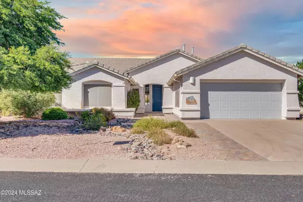 1149 N Desert Deer Pass, Green Valley, AZ 85614