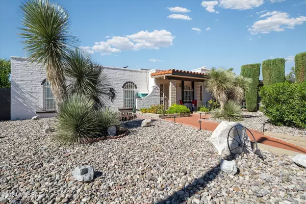 7445 E 45th Street, Tucson, AZ 85730