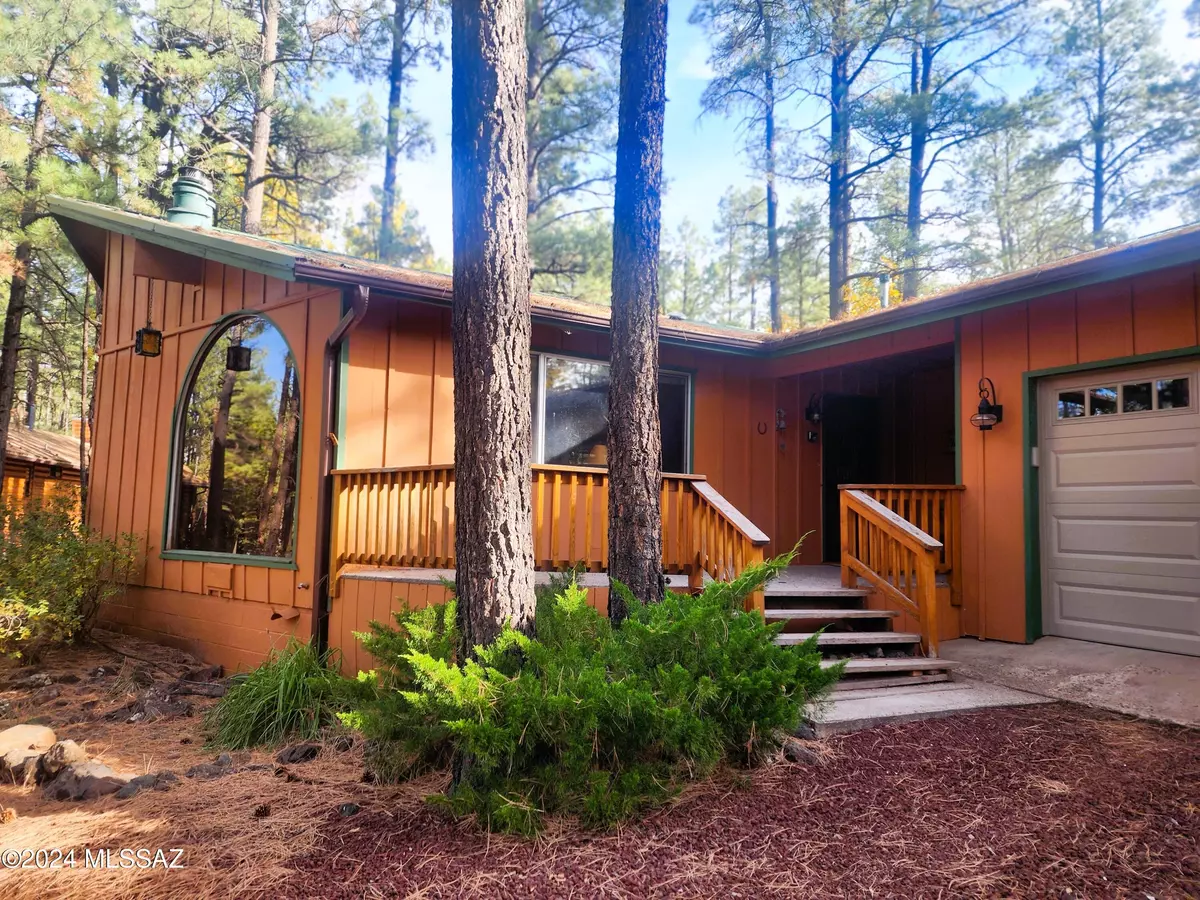 Pinetop, AZ 85935,715 E Alpine Lane