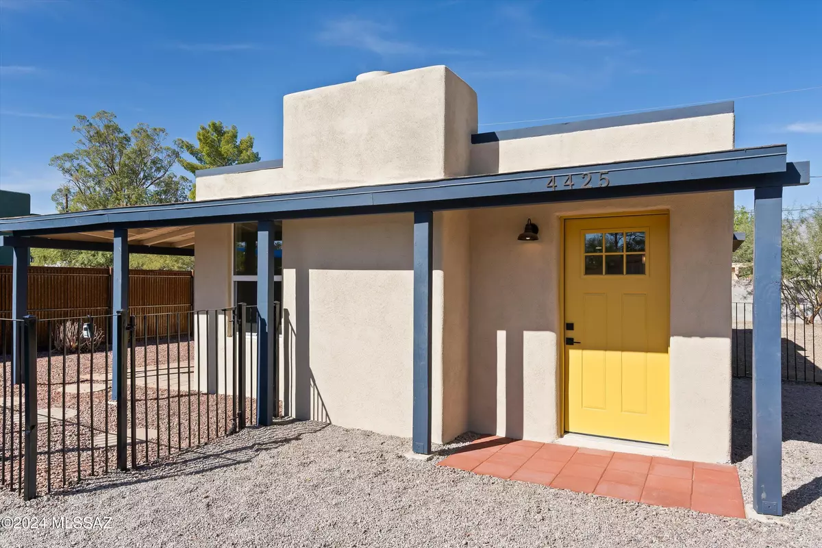 Tucson, AZ 85712,4425 E Waverly Street