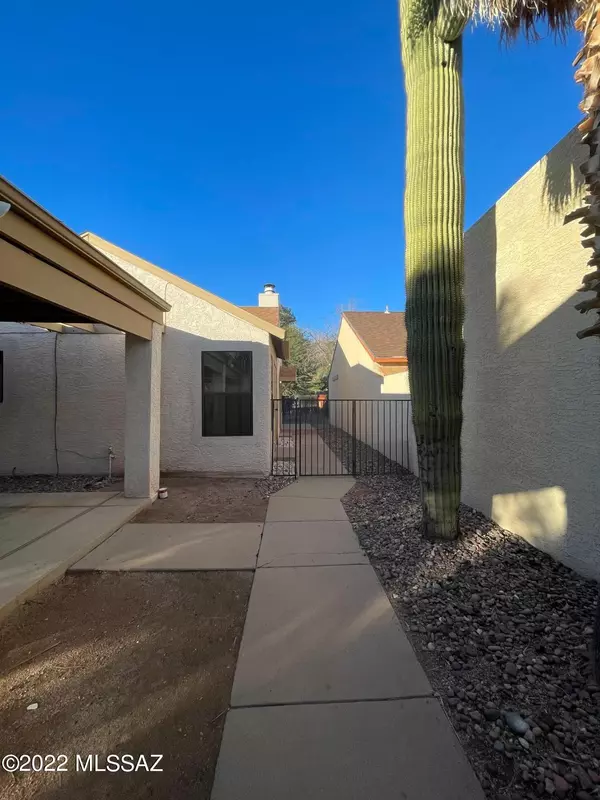 Tucson, AZ 85746,3044 W Avenida Destino