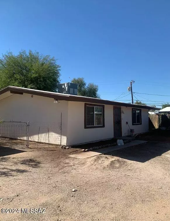 1834 S Amalia Avenue, Tucson, AZ 85713