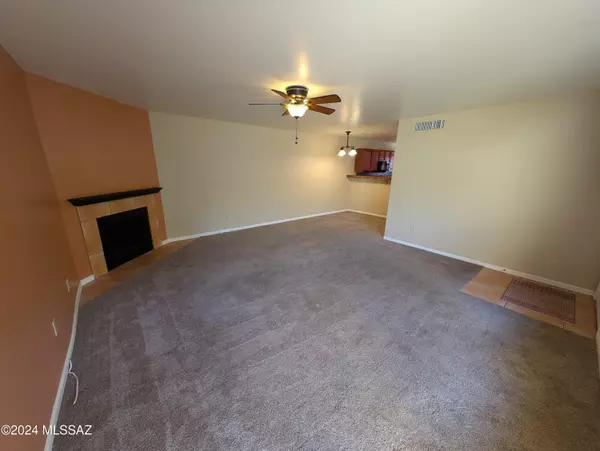 Tucson, AZ 85718,6255 N Camino Pimeria Alta  #35