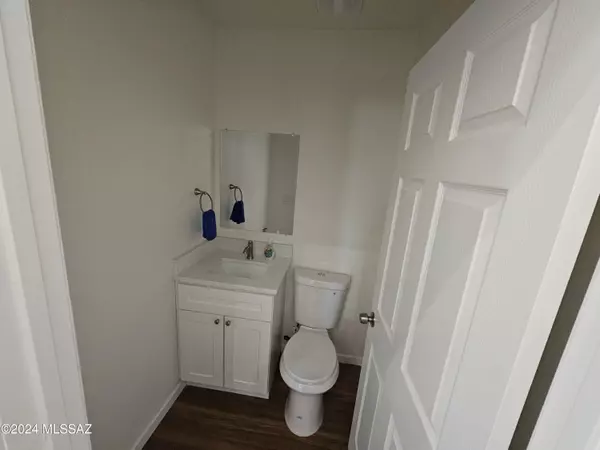 Tucson, AZ 85745,299 N Hasman Drive