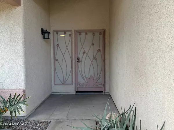 Tucson, AZ 85742,4861 W Rosebay Street