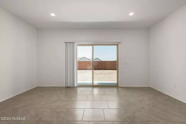 Marana, AZ 85653,13462 N Laura Ellen Lane