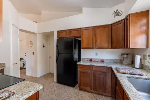 Tucson, AZ 85710,8146 E Mesquite Ridge Circle