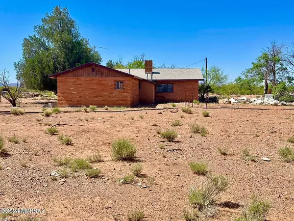 4084 W Alvarado Lane #-, Douglas, AZ 85607