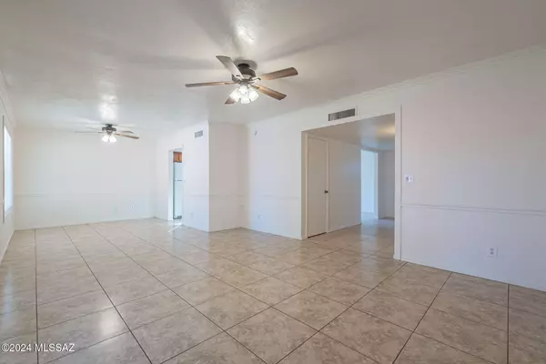 Tucson, AZ 85748,9531 E 29th Street