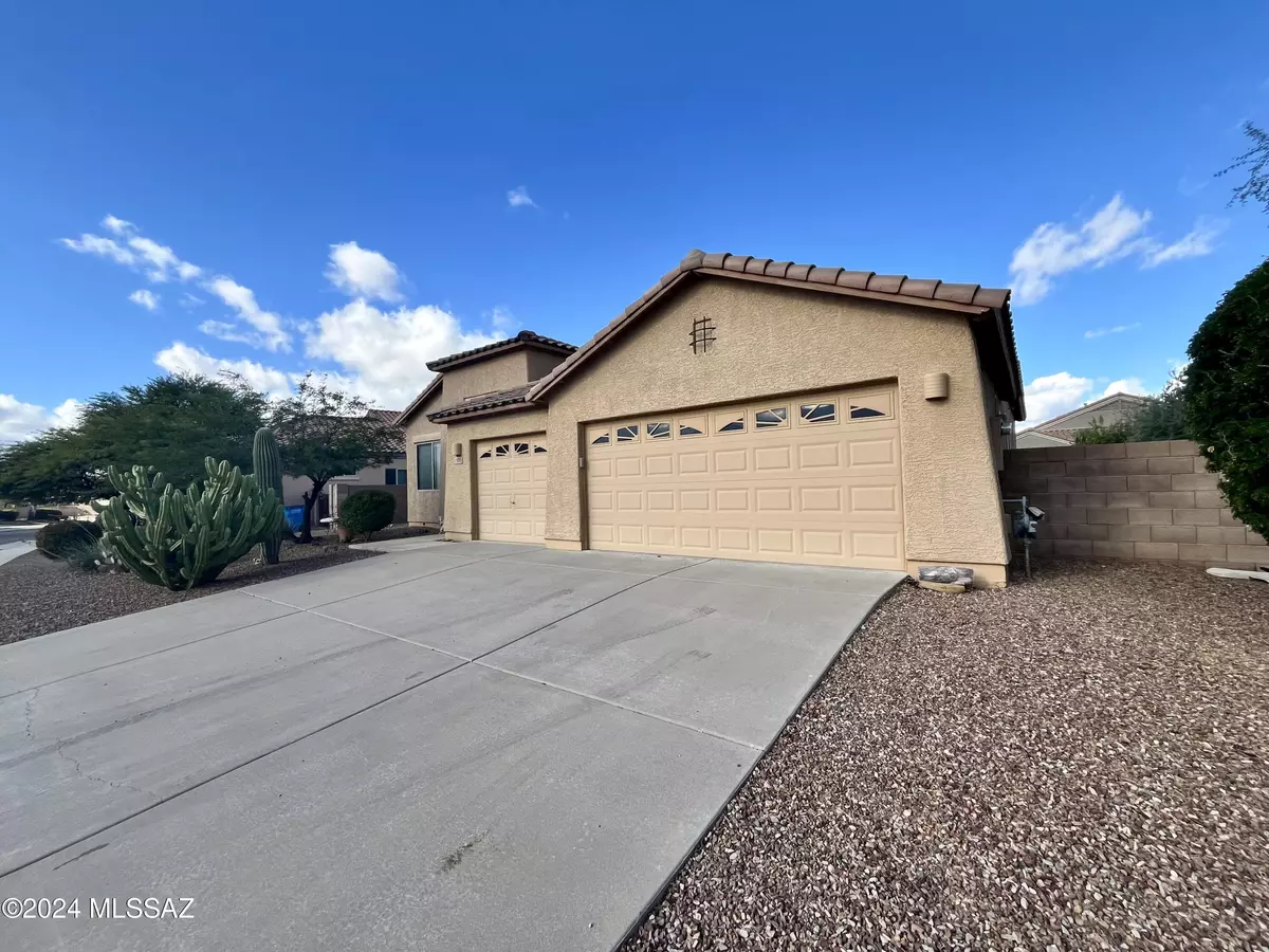 Tucson, AZ 85739,15085 N Rugged Lark Drive