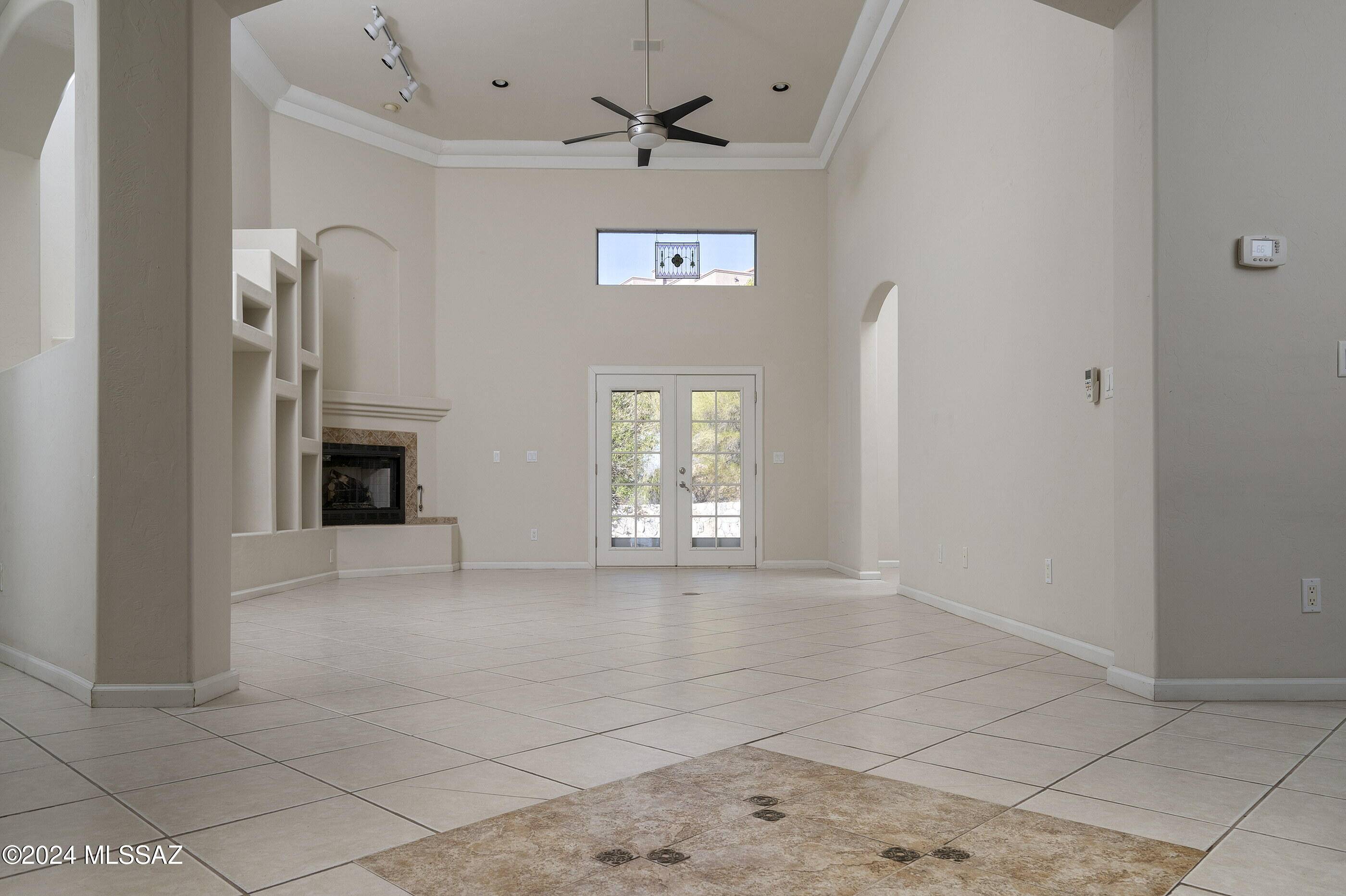 Tucson, AZ 85718,3829 N River Oak Lane