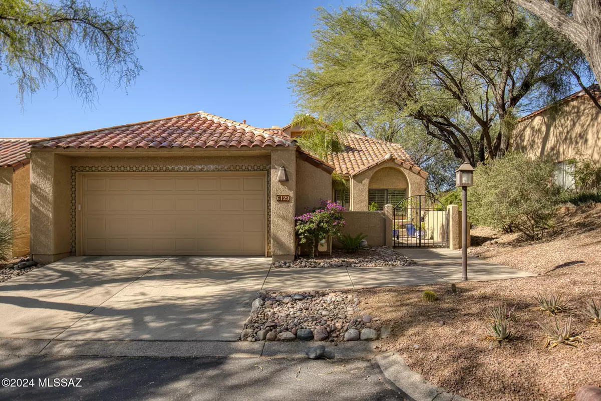 Tucson, AZ 85750,6129 N Golden Eagle Drive