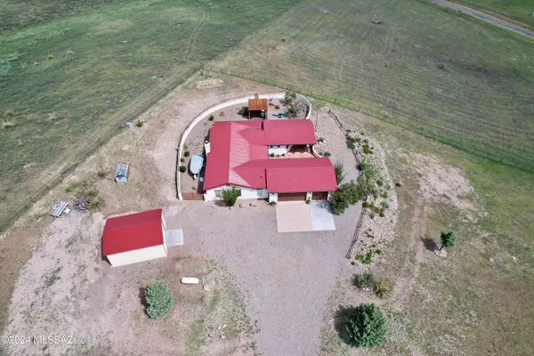 Sonoita, AZ 85637,4 Mustang Trail