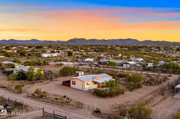 Vail, AZ 85641,13822 E Ocotillo Bloom Drive