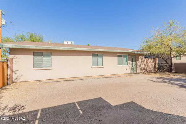 Tucson, AZ 85716,2537 E Glenn Street