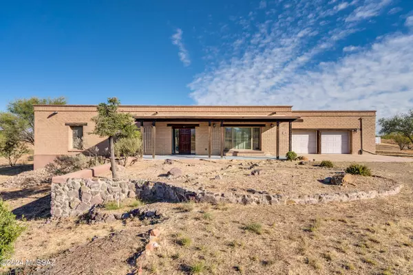 Arivaca, AZ 85601,15920 W Penny Lane