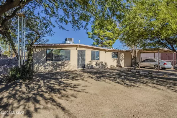 702 W Calle Aragon, Tucson, AZ 85756