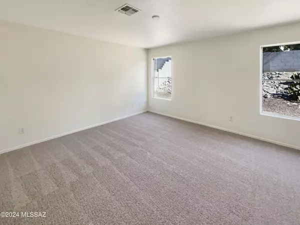 Tucson, AZ 85742,9256 N Centipede Avenue