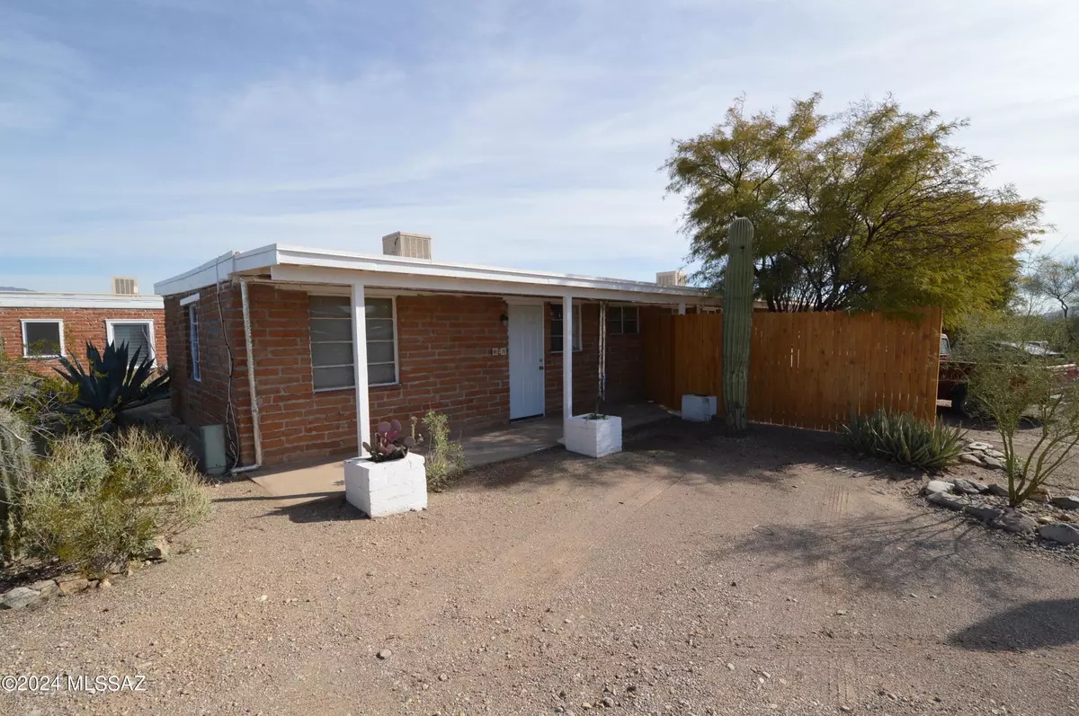 Tucson, AZ 85745,2620 W Ironwood Hill Drive #6