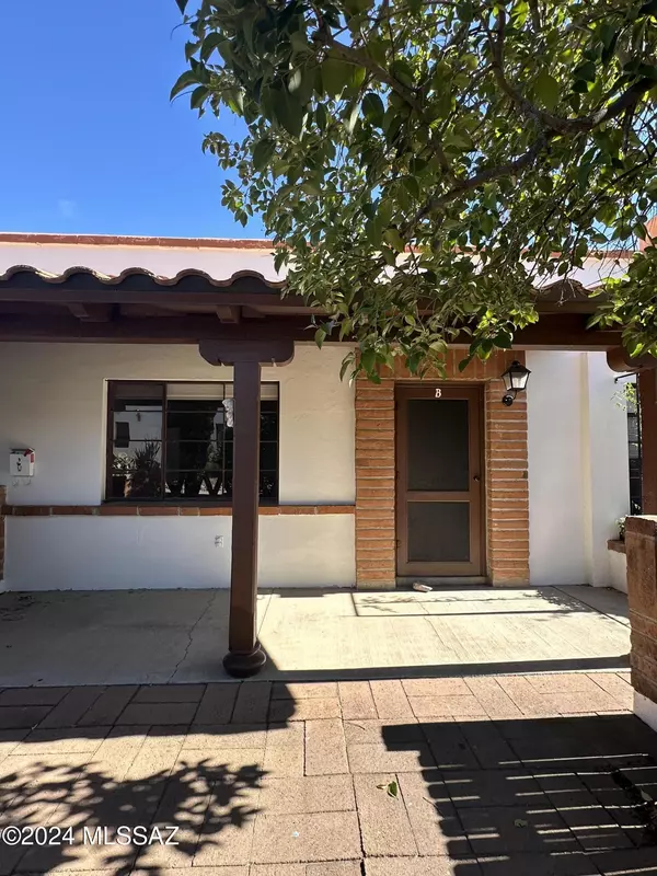 187 S Paseo Tierra  #B, Green Valley, AZ 85614