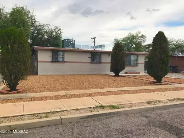 Tucson, AZ 85711,4910 E 25Th Street