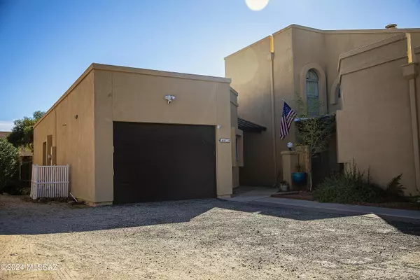 4417 W Pyracantha Drive, Tucson, AZ 85741