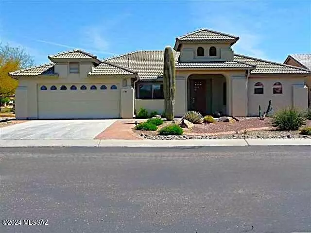 Green Valley, AZ 85614,1396 N Sun Catcher Way