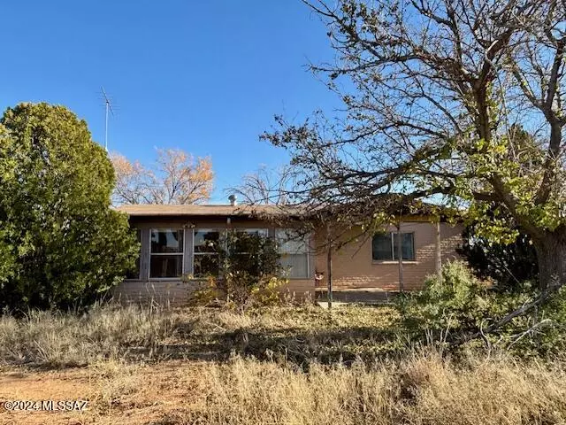 Pearce, AZ 85625,905 E Clouse Street