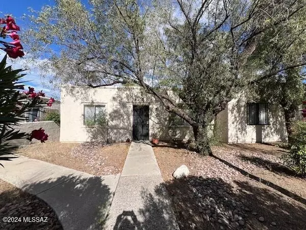 Tucson, AZ 85719,1419 E Fort Lowell Road