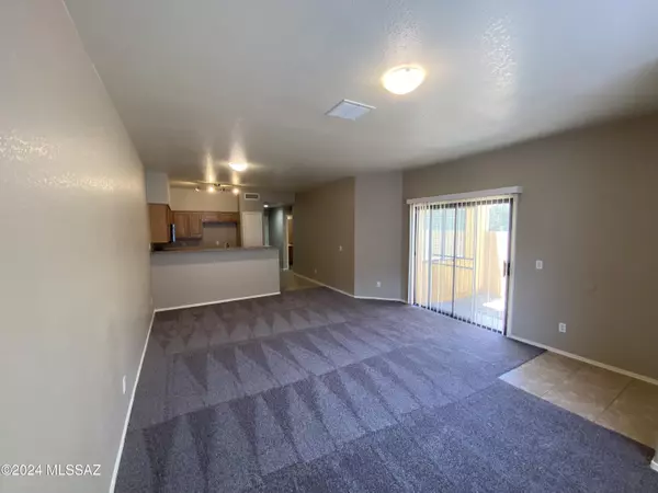 Tucson, AZ 85719,1254 E Weimer Circle #53