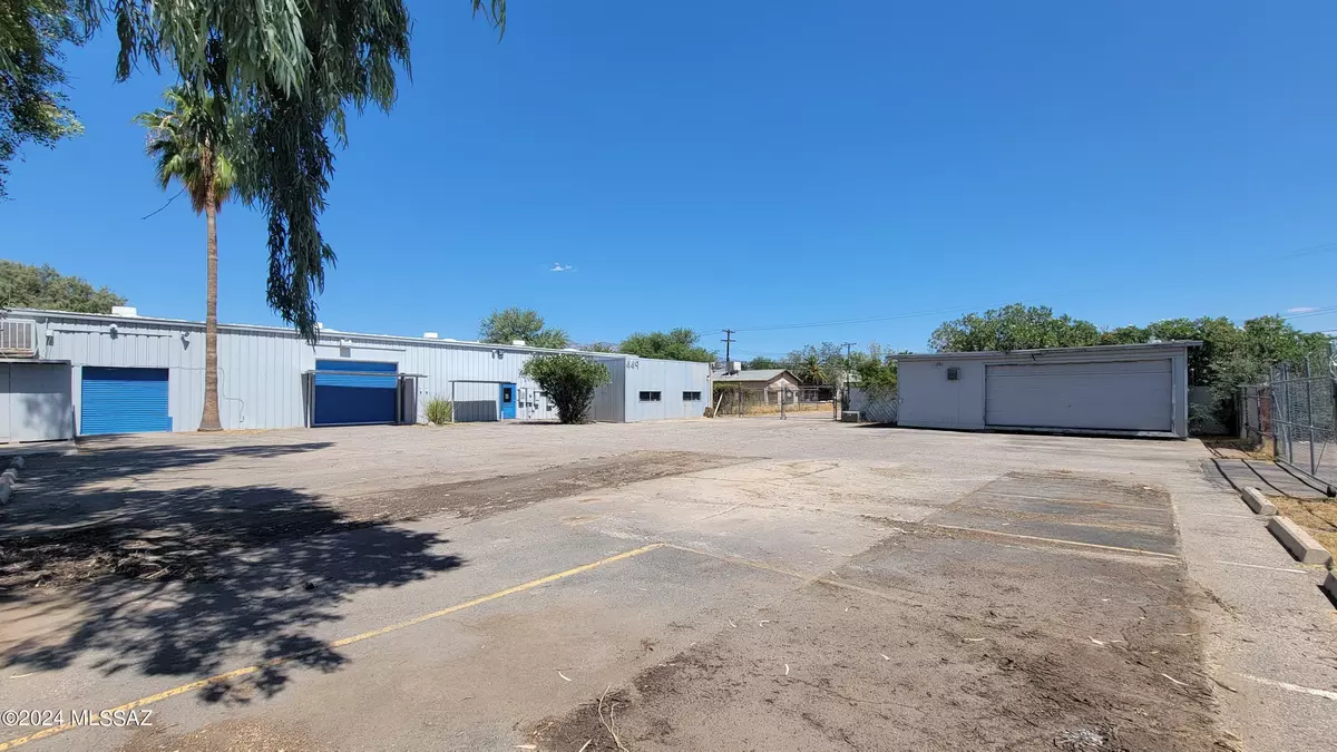 Tucson, AZ 85705,449 E Fort Lowell Road