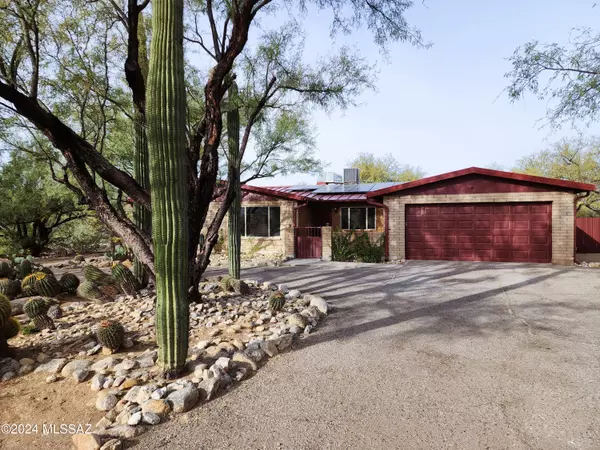 4825 N Bear Creek Place, Tucson, AZ 85749